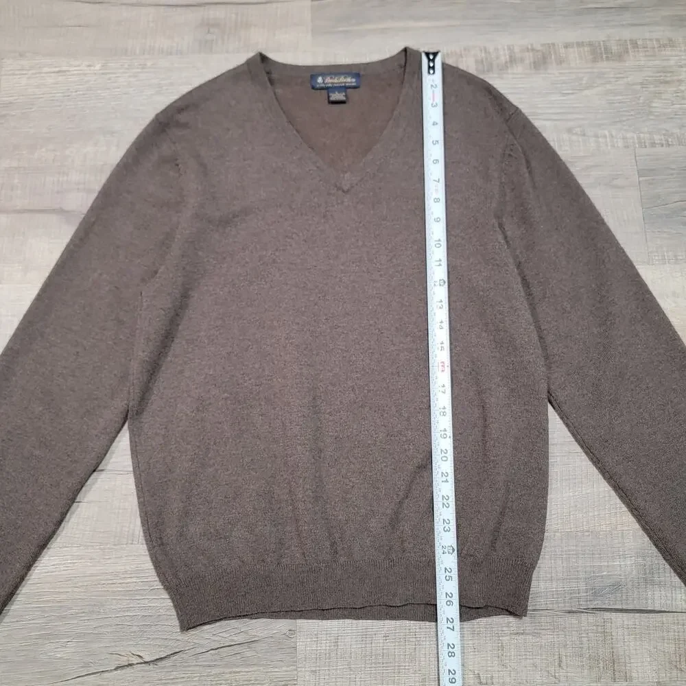 Brooks Brothers‎ Mens Extra Fine Merino Wool V Neck Classic Sweater Brown